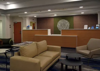 Fairfield Inn and Suites by Marriott Youngstown Austintown hotel thumbnail 2