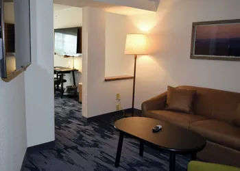 Fairfield Inn and Suites by Marriott Youngstown Austintown hotel thumbnail 7