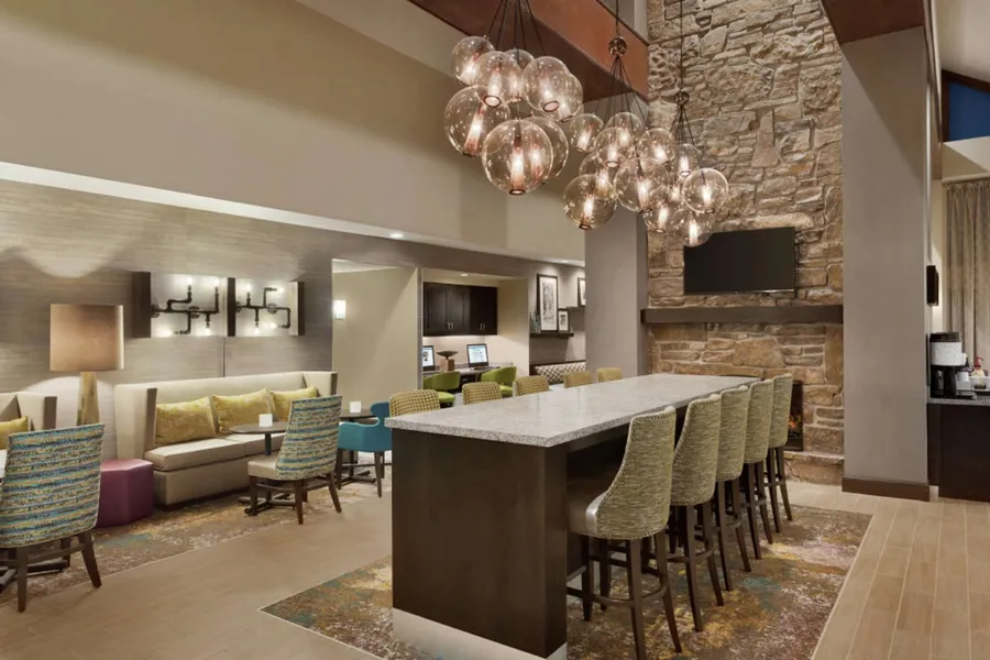 Hampton Inn & Suites Springdale hotel detail image 2