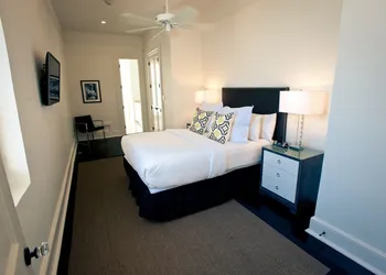 Melrose Mansion hotel thumbnail 6