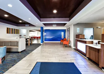 Holiday Inn Express Hotel & Suites Inverness by IHG hotel thumbnail 2