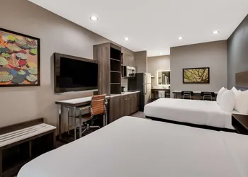 Best Western La Place Inn hotel thumbnail 4