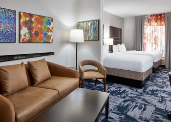 Fairfield Inn and Suites Gainesville hotel thumbnail 8