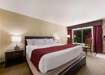 The Lodge at Banner Elk hotel thumbnail 5