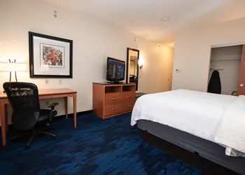 Fairfield Inn & Suites Kearney hotel thumbnail 5