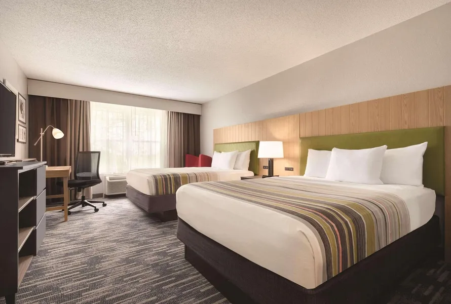 Country Inn & Suites by Radisson, Pella, IA hotel detail image 6