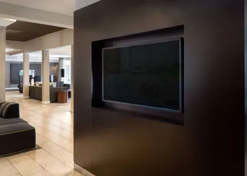 Sonesta Select Camarillo hotel thumbnail 3