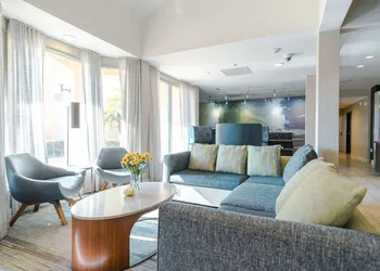 Sonesta Select Camarillo hotel thumbnail 5