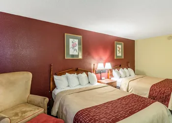 Red Roof Inn Morehead hotel thumbnail 4