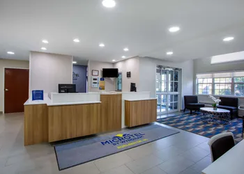 Microtel Inn & Suites by Wyndham Burlington hotel thumbnail 2