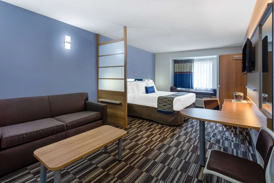 Microtel Inn & Suites by Wyndham Burlington hotel detail image 6