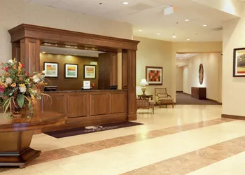 DoubleTree by Hilton Boston - Milford hotel thumbnail 2