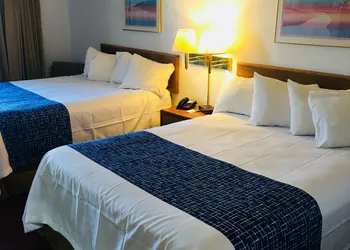 Travelodge by Wyndham Spearfish hotel thumbnail 7
