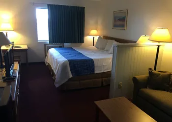 Travelodge by Wyndham Spearfish hotel thumbnail 8