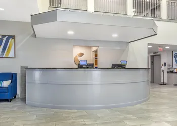 Comfort Suites Nacogdoches hotel thumbnail 3