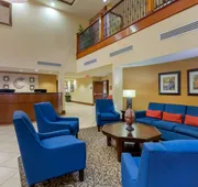 Comfort Suites Charleston West Ashley hotel detail image 3