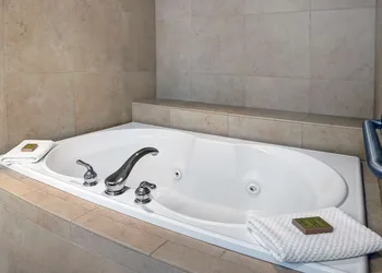 Doubletree Hotel Grand Junction hotel thumbnail 7