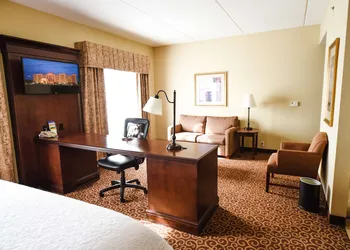 Hampton Inn & Suites Ocala - Belleview hotel thumbnail 6