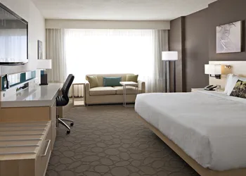 Delta Hotels by Marriott Edmonton South Conference Centre hotel thumbnail 6