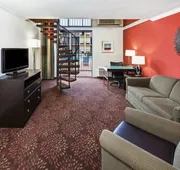 Holiday Inn Tyler-Conference Center by IHG hotel detail image 3