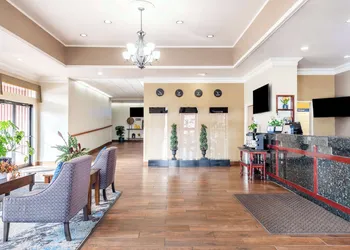 Best Western Cascadia Inn hotel thumbnail 2