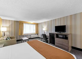 Best Western Cascadia Inn hotel thumbnail 6