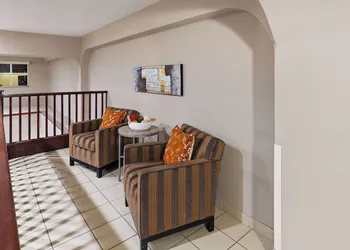 Super 8 by Wyndham Lubbock West hotel thumbnail 5