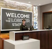 Hampton Inn Portland Downtown - Waterfront hotel detail image 4