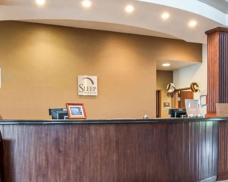 Sleep Inn & Suites Lake of the Ozarks hotel detail image 2