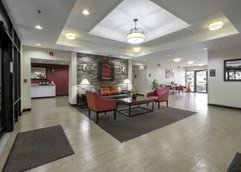 Red Roof Inn PLUS+ Gainesville hotel thumbnail 5