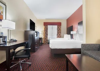 Best Western Plus Flowood Inn & Suites hotel thumbnail 7