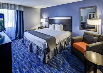 Holiday Inn Cleveland Northeast - Mentor by IHG hotel thumbnail 5