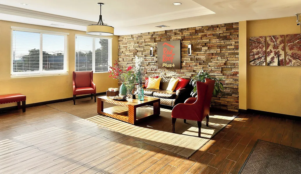 Red Roof Inn PLUS+ Washington DC - Rockville hotel detail image 2