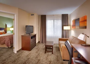 Staybridge Suites Downtown Peoria by IHG hotel thumbnail 4