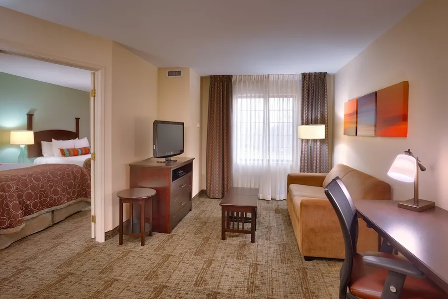 Staybridge Suites Downtown Peoria by IHG hotel detail image 6