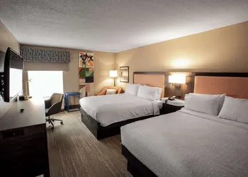 Hampton Inn Springfield hotel thumbnail 7
