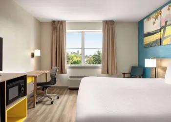 Days Inn by Wyndham Hershey hotel thumbnail 6