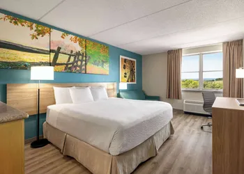 Days Inn by Wyndham Hershey hotel thumbnail 8