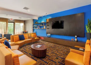 Courtyard by Marriott Fairfield Napa Valley Area hotel thumbnail 2