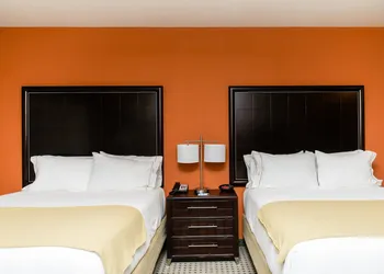 Holiday Inn Express & Suites Austin NW - Arboretum Area by IHG hotel thumbnail 8
