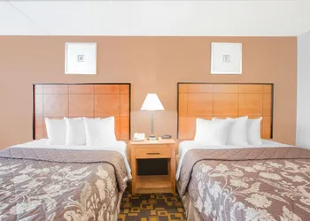 Days Inn by Wyndham Gettysburg hotel thumbnail 7
