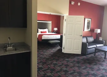 Wingate by Wyndham Lake Charles Casino Area hotel thumbnail 7