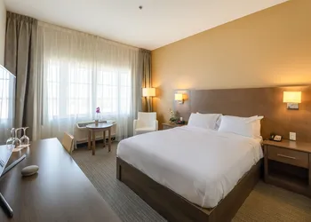 Imperia Hotel & Suites Terrebonne hotel thumbnail 4