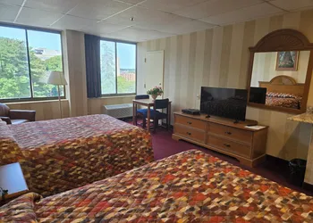 Amsterdam Hotel hotel thumbnail 8