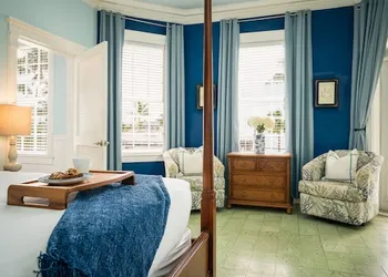 Southernmost House - Adult Exclusive hotel thumbnail 7