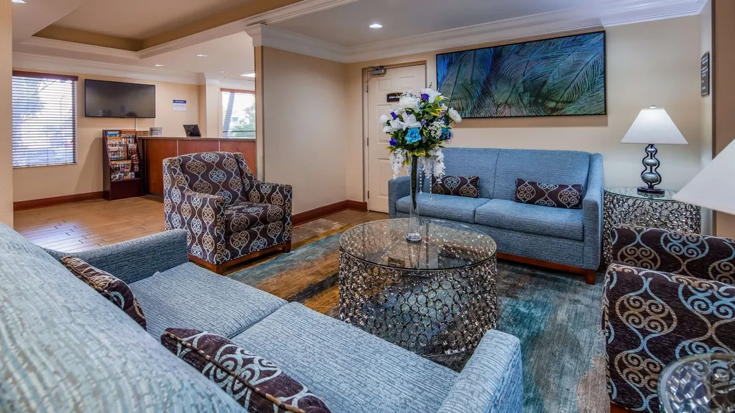 Best Western Plus Bradenton Hotel & Suites hotel detail image 2