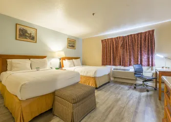 Cherry Orchard Inn hotel thumbnail 8