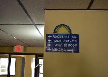 Days Inn by Wyndham Grand Island hotel thumbnail 3