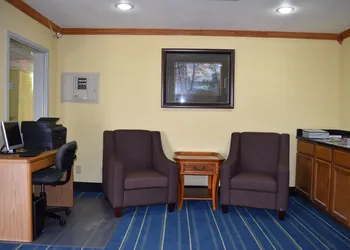 Days Inn by Wyndham Grand Island hotel thumbnail 6