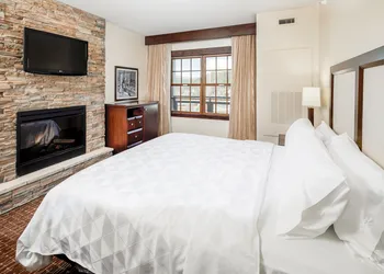 Holiday Inn Resort Deadwood Mountain Grand by IHG hotel thumbnail 4